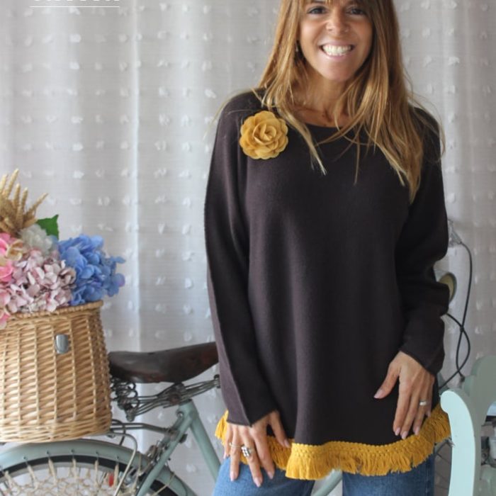 Blusa Pormenor Flor Maria Catita K316